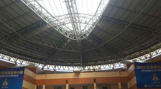 牙克石怎么区分管廊钢结构与桁架结构的管道支架